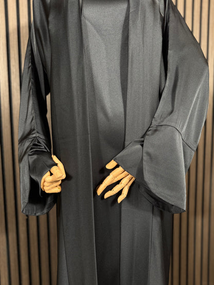 Safa X Black